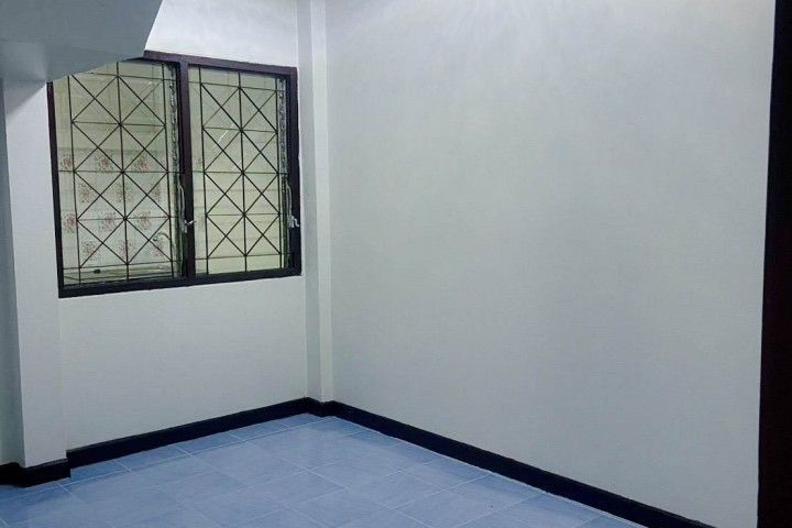 หมู่บ้าน บารเมษฐ์