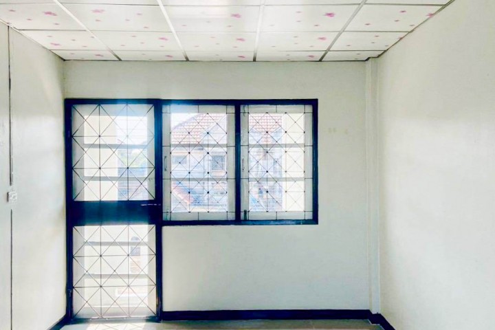 หมู่บ้าน บารเมษฐ์